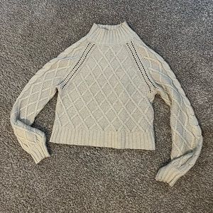 American Eagle Sweater